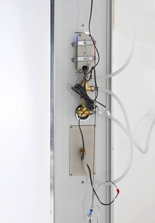 Душевая кабина AvaCan C2080 LED 80x80