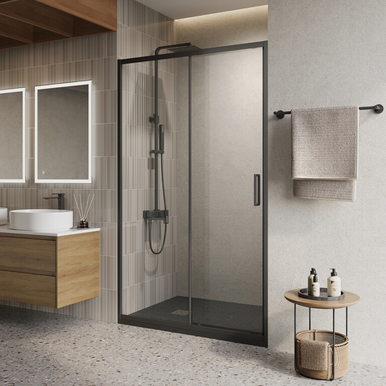 Душевая дверь BelBagno LUCE-BF-1-120-C-NERO 120x195